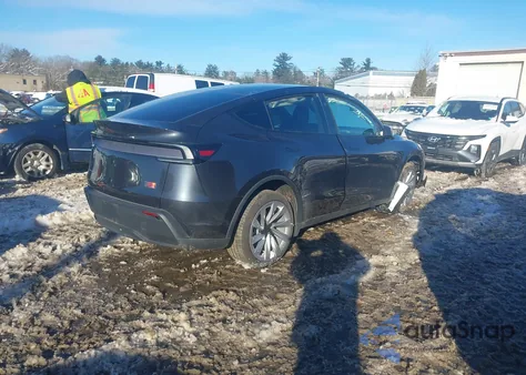 2026 Tesla Model Y Long Range Launch Series/Premium All-Wheel Drive z USA, uszkodzony, nr VIN 7SAYGDEE3TF328306